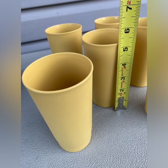 Vintage Tupperware Harvest Gold Textured Tumblers Cups #873 Lot of 6 - Picture 4 of 7
